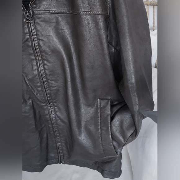 Dockers Men's Faux Leather Lined Water Resistant Shell Snap Cuffs Pockets Sz XL - Picture 6 of 14